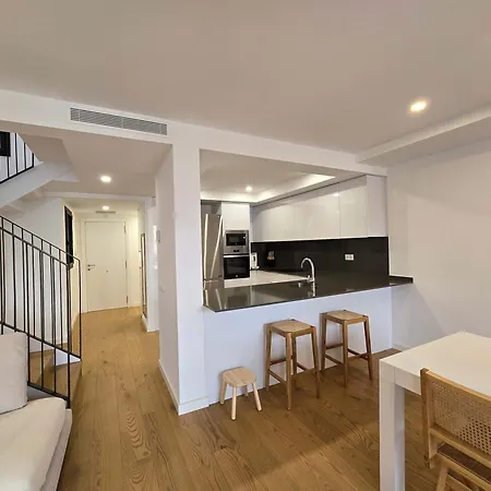 Eixample Penthouse - Bright 2br Duplex With Terraces Apartment Barcelona