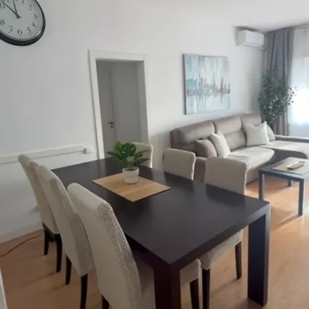 Apartment Family-Friendly Home In Central Barcelona 4Bdr