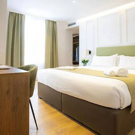 Otel Casa Pince 3*