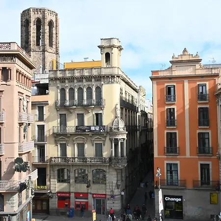 Homenfun Ramblas * برشلونة
