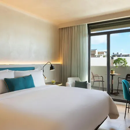 Renaissance 5* Барселона
