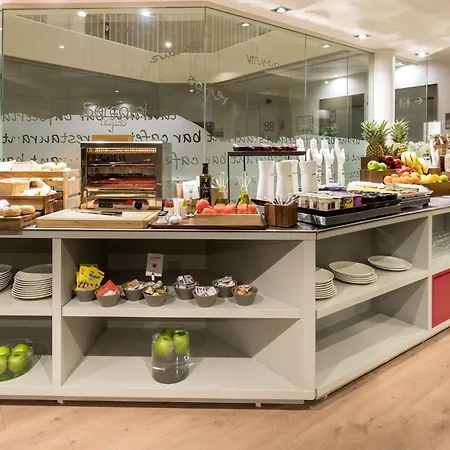Hotell Sercotel Amister Art
