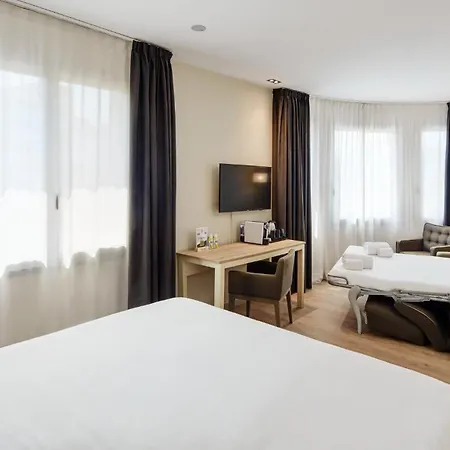 Hotell Sercotel Amister Art