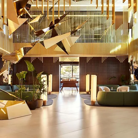 Grand Hyatt Отель