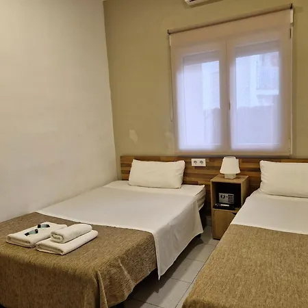 伊堪瑙旅馆