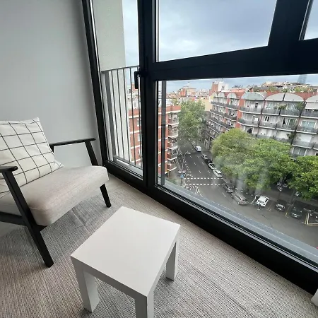 Apartment A Sunny Barcelona