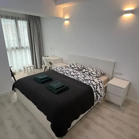 A Sunny Apartment
