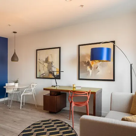 Naitly Poblenou 4*