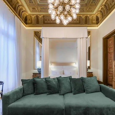 Cotton House Hotel, Autograph Collection Hotel 5*