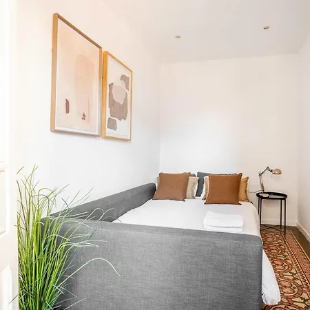 Apartment Sagrada Familia- Emblematic And Charming Catalan *