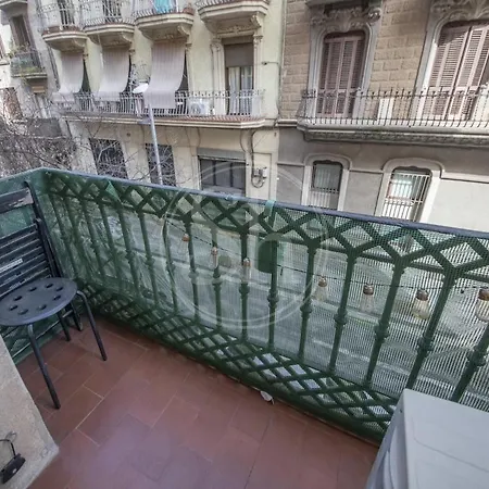 Bonito En Poble Sec Barcelona