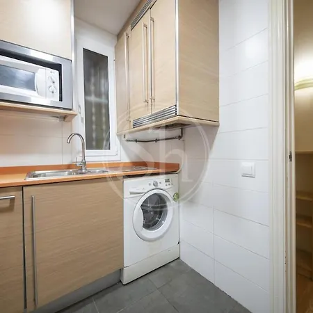 Apartment Bonito En Poble Sec Barcelona