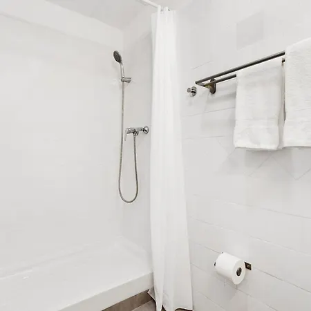 Apartment Charming In The Heart Of Gracia