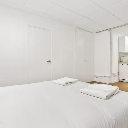 Apartment Charming In The Heart Of Gracia Barcelona