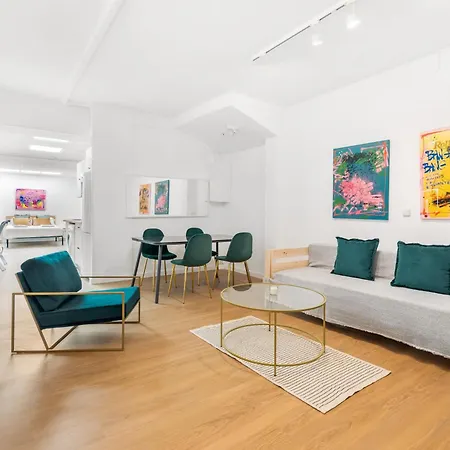 Charming In The Heart Of Gracia Apartment