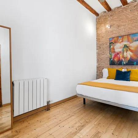 Stylish 2-bedroom In El Born Apartment Barcelona