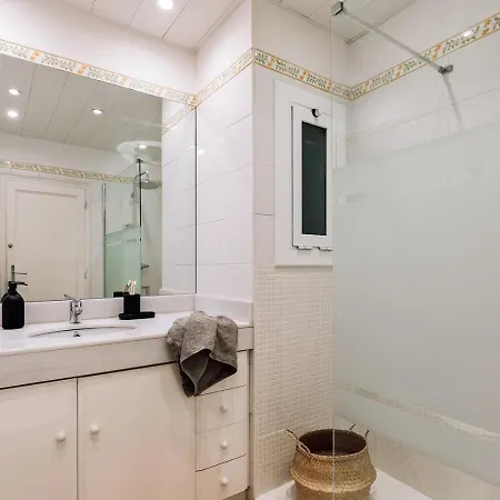 Apartment Sabate - 3 Bedrooms And Office In Sant Gervasi Barcelona