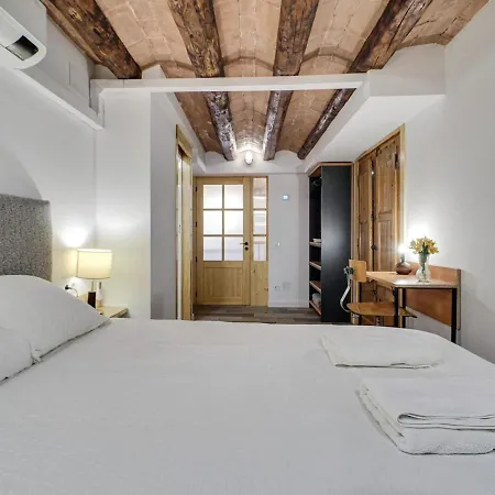 Apartment Concordia - Beautiful Flat, Spacious, 4 , 2 Bath
