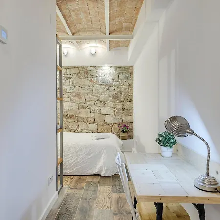 Apartment Concordia - Beautiful Flat, Spacious, 4 , 2 Bath Barcelona