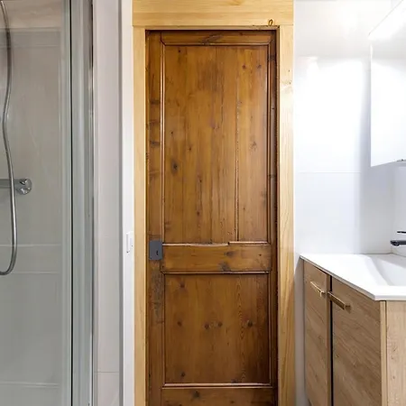 Apartment Concordia - Beautiful Flat, Spacious, 4 , 2 Bath