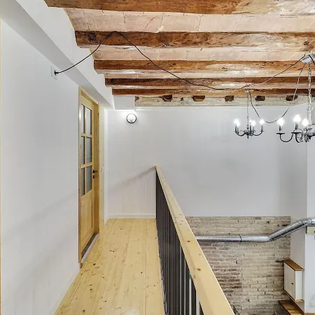Concordia - Beautiful Flat, Spacious, 4 , 2 Bath Apartment Barcelona