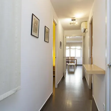 Centrico Apartment *