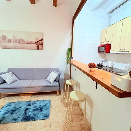 Apartment Amazing And Stylish Flat For 4 People With Breakfast Included 2 Blocks Away From Poblenou *