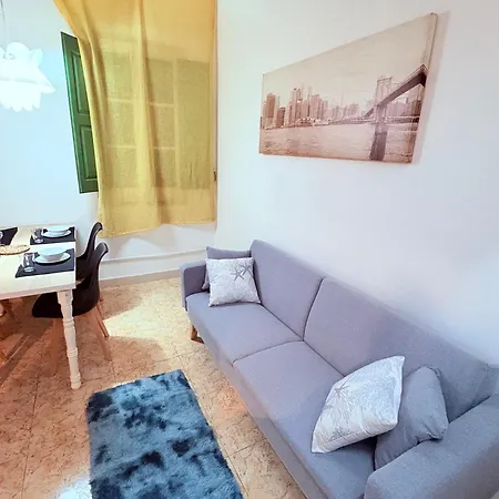 Amazing And Stylish Flat For 4 People With Breakfast Included 2 Blocks Away From Poblenou Apartment Barcelona