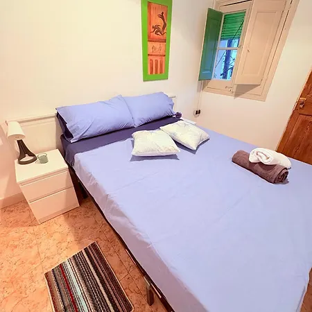 Amazing And Stylish Flat For 4 People With Breakfast Included 2 Blocks Away From Poblenou Apartment *