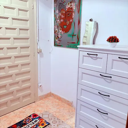 Amazing And Stylish Flat For 4 People With Breakfast Included 2 Blocks Away From Poblenou * Barcelona
