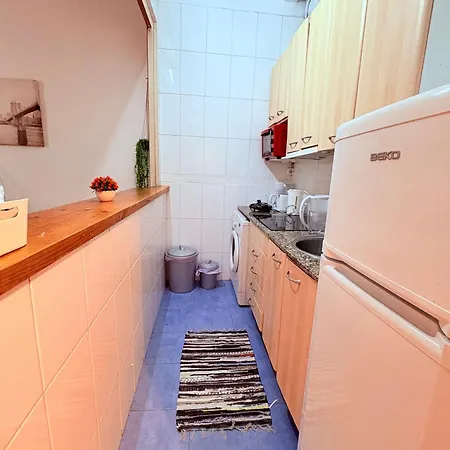 Amazing And Stylish Flat For 4 People With Breakfast Included 2 Blocks Away From Poblenou