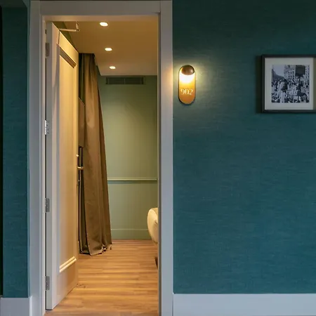 Hotel Via Augusta