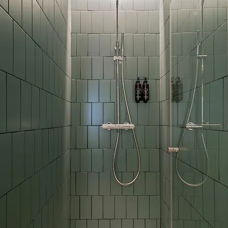 Via Augusta Hotel