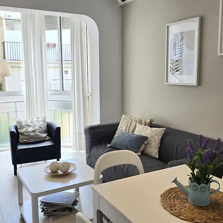 Opening Doors Gracia Apartment