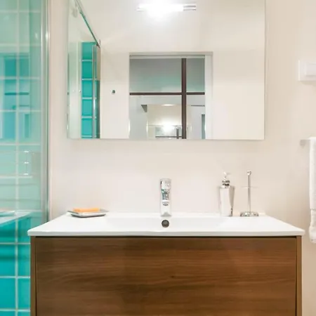 Explore Center From An Elegant Urban Retreat Barcelona