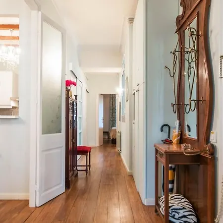 Explore Center From An Elegant Urban Retreat Apartment Barcelona