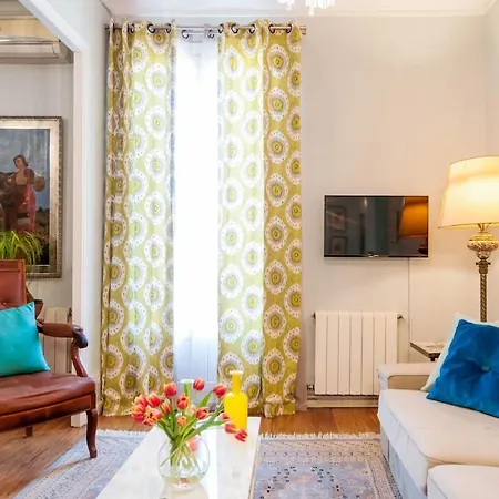 Apartment Explore Center From An Elegant Urban Retreat Barcelona
