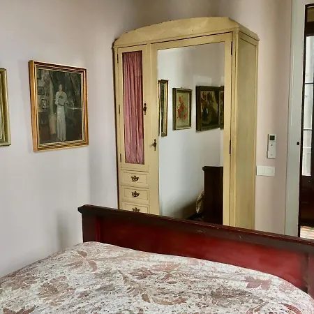 Fabulous Luxury In Location Of Centre Apartment