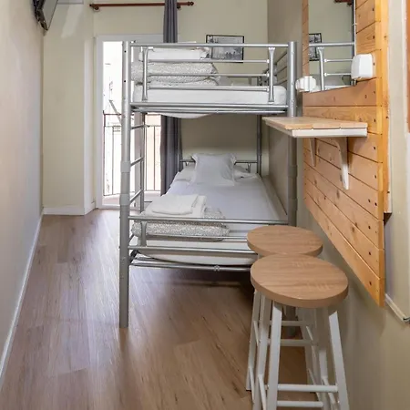 Wow Hostel Barcelona