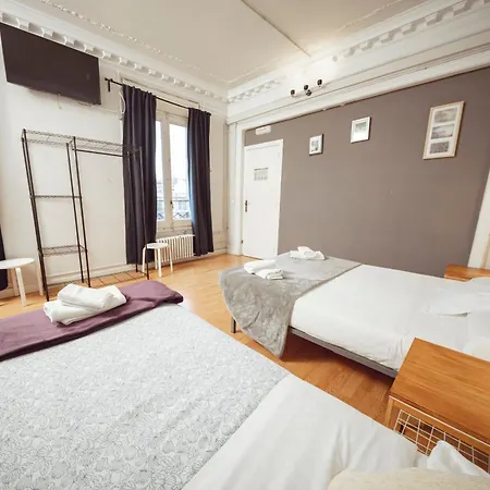 Hostel Wow