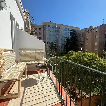 Apartamento Piso En Gracia De 3 Dobles Suits