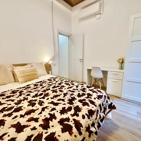 Apartamento Piso En Gracia De 3 Dobles Suits *