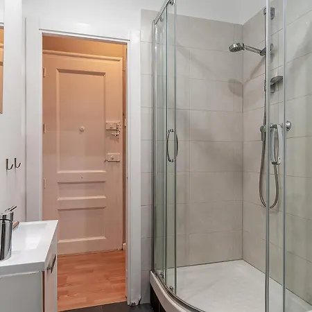 Canela Homes Rossello Apartment