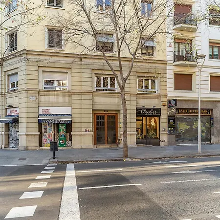Canela Homes Rossello * Barcelona