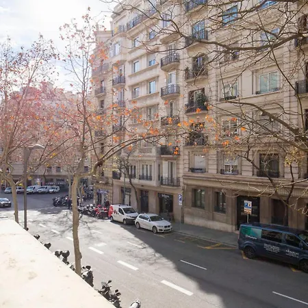 Blueground Galvany Doorman Ac Near Park Bcn-178 Barcelona