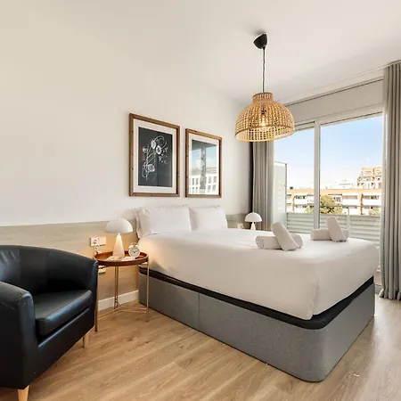 Ola Living Poblenou Apartment