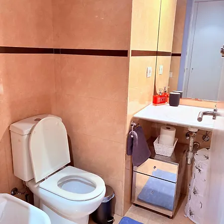 Apartment Stunning Flat For 5 People With Breakfast Included With Sagrada Familia Church View Barcelona