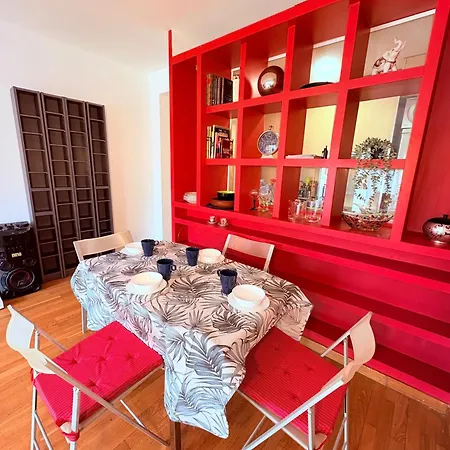 Stunning Flat For 5 People With Breakfast Included With Sagrada Familia Church View Apartment *