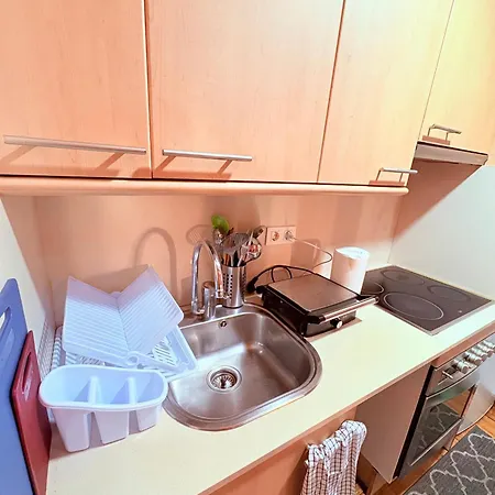 Stunning Flat For 5 People With Breakfast Included With Sagrada Familia Church View *