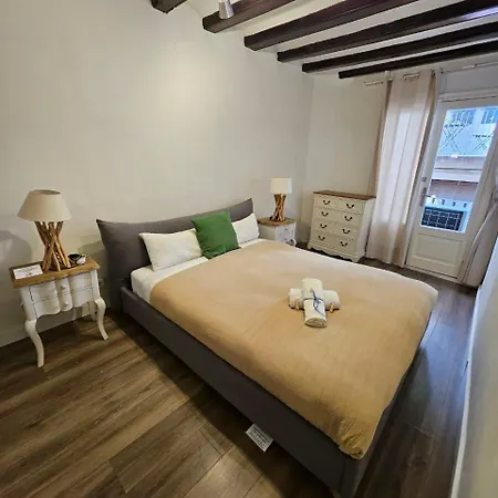 Appartement Family Flat Near Ramblas Bcn 5 Barcelone